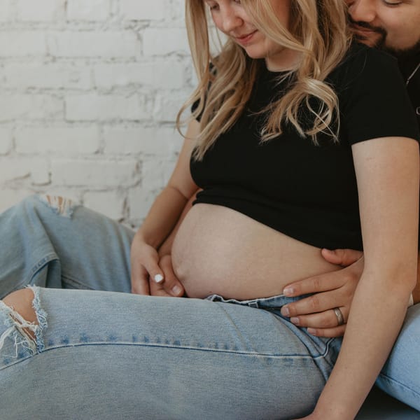 JT & Lynnae (feat. Baby Tumanuvao)